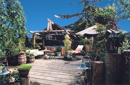 Hartley House Vacation Rental - The Garden Suite - deck